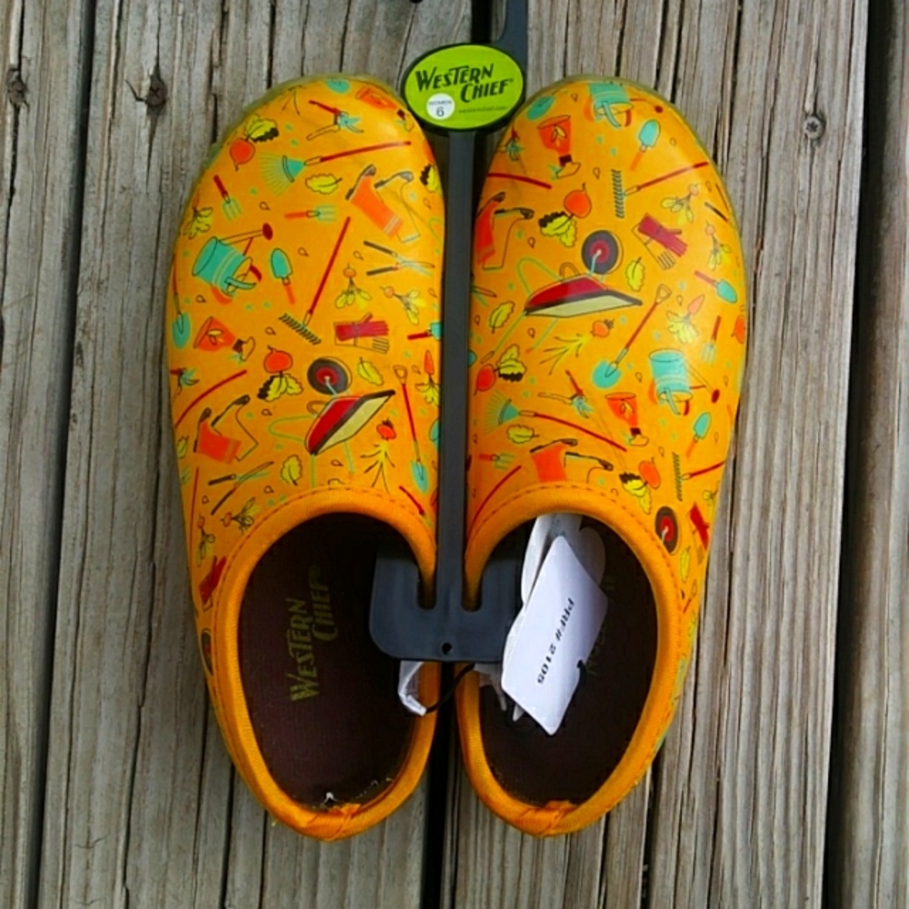 Womens 6 - 6.5 Western Chief Garden Clog NWT